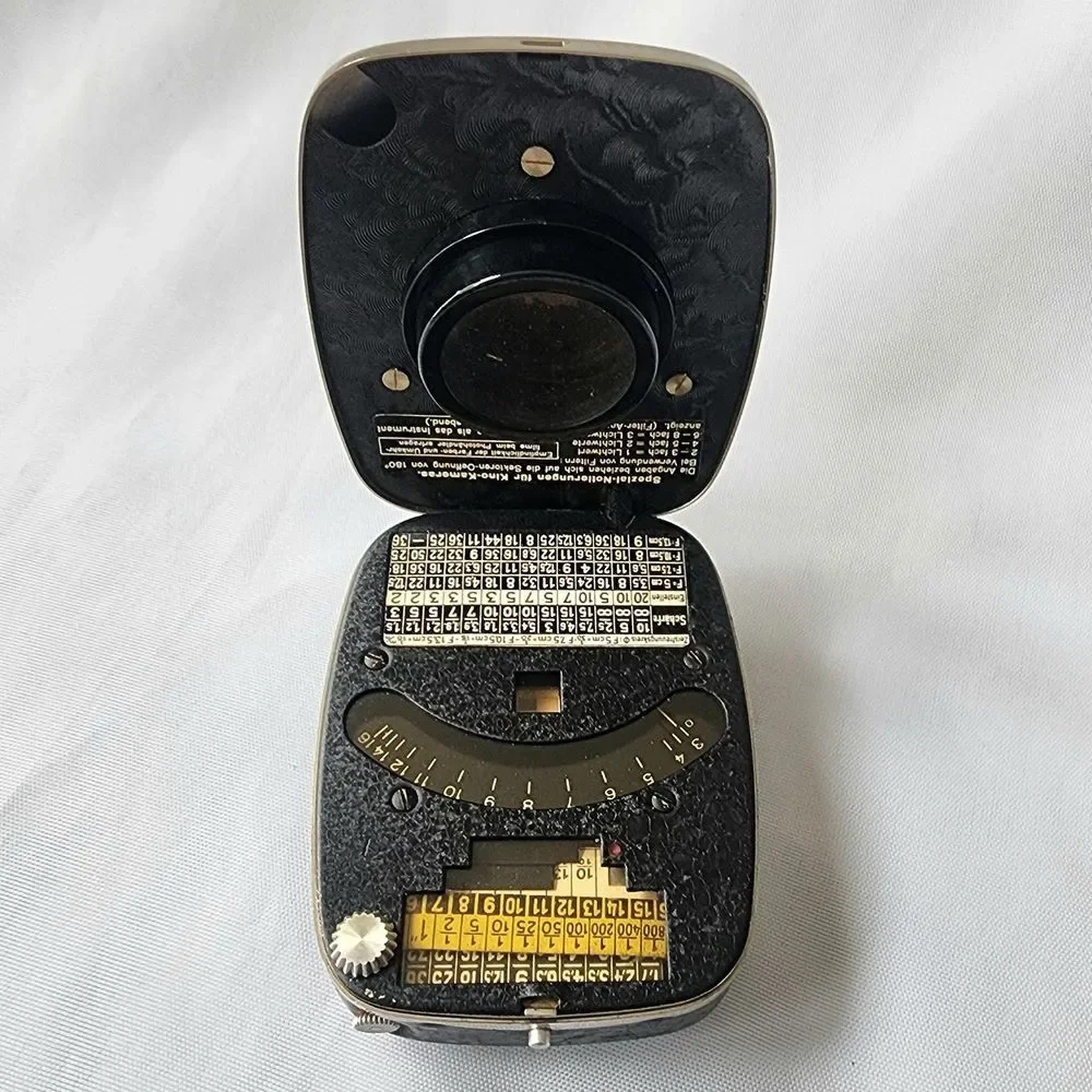 Electro Bewi‎ Super Light Meter Vintage Collectible Germany Photography Tool